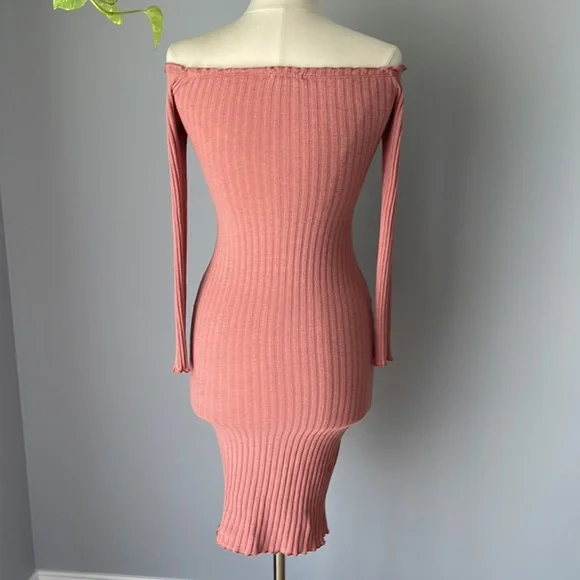 Fashionnova Jacklyn Off Shoulder Mini Dress size S - Picture 4 of 11